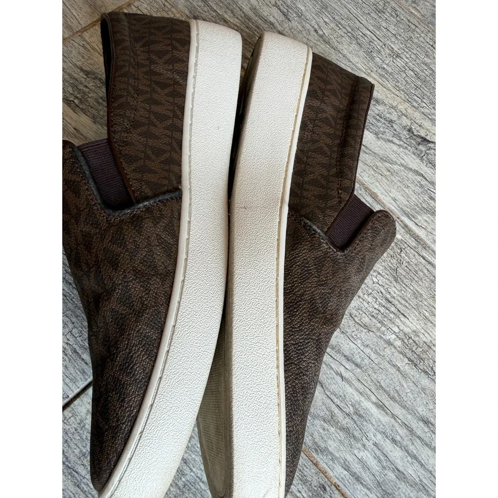 Michael Kors Keaton‎ Slip On Sneakers 9 MK Monogram Flats Womens Shoes Loafers
